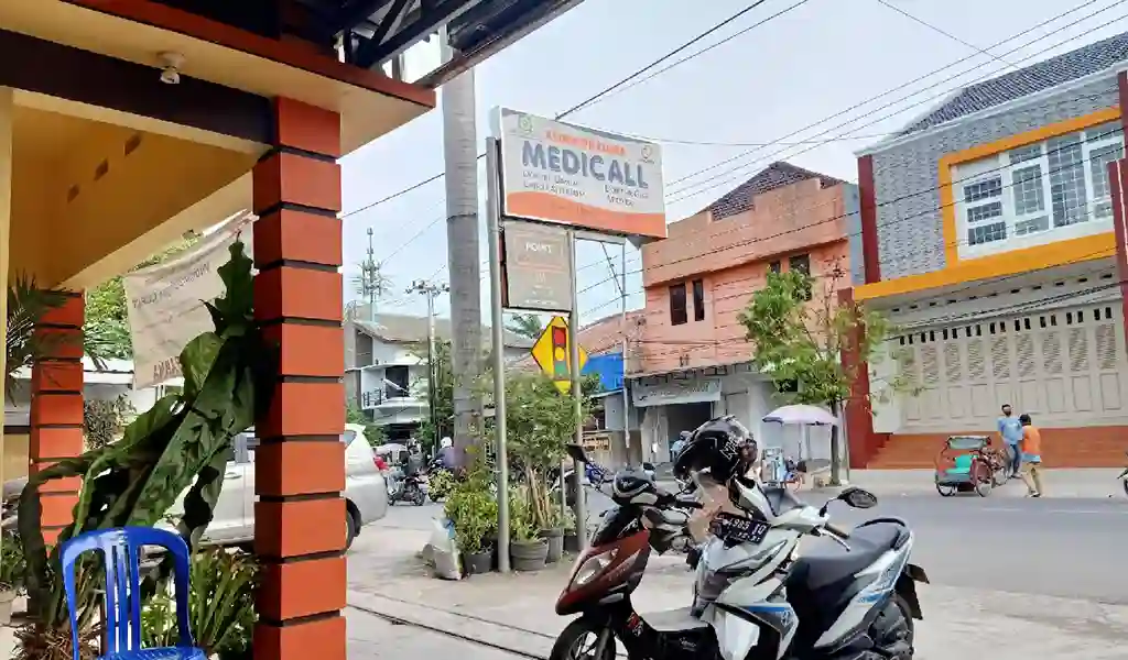 8. Klinik Medicall Gigi 8. Klinik Medicall Gigi