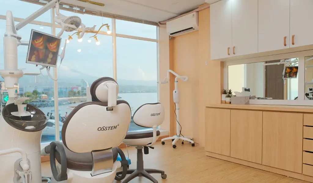 12. DE Dental Clinic Manado 12. DE Dental Clinic Manado